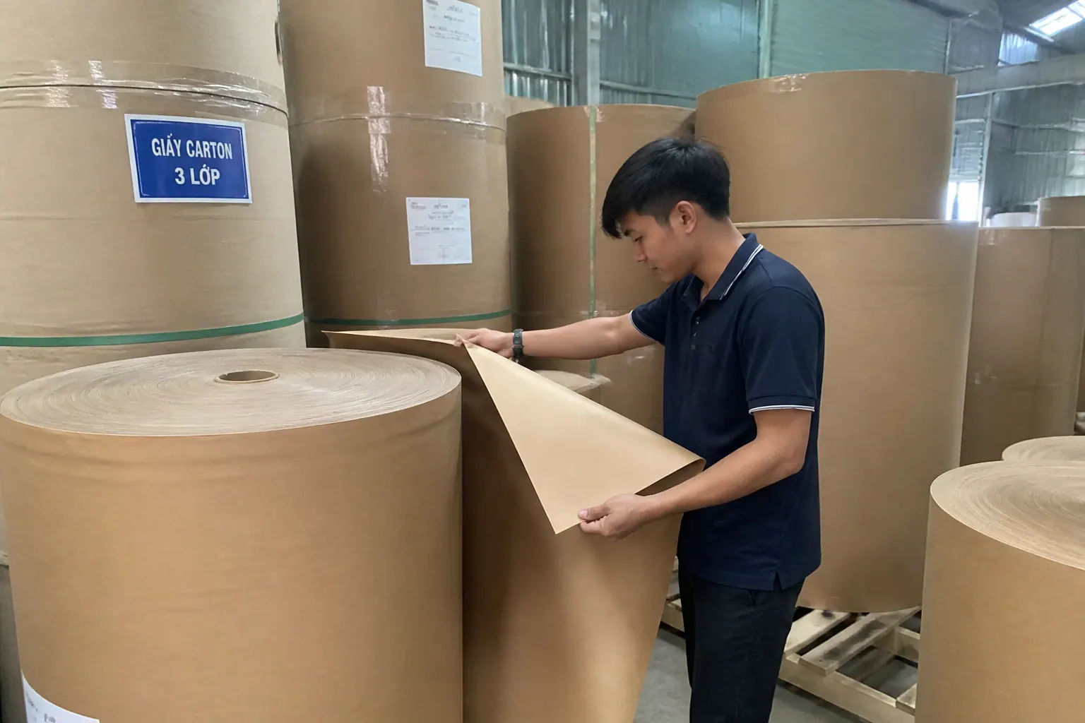 Chất Liệu Giấy | hộp carton nắp gài Chất Liệu Giấy - hộp carton nắp gài