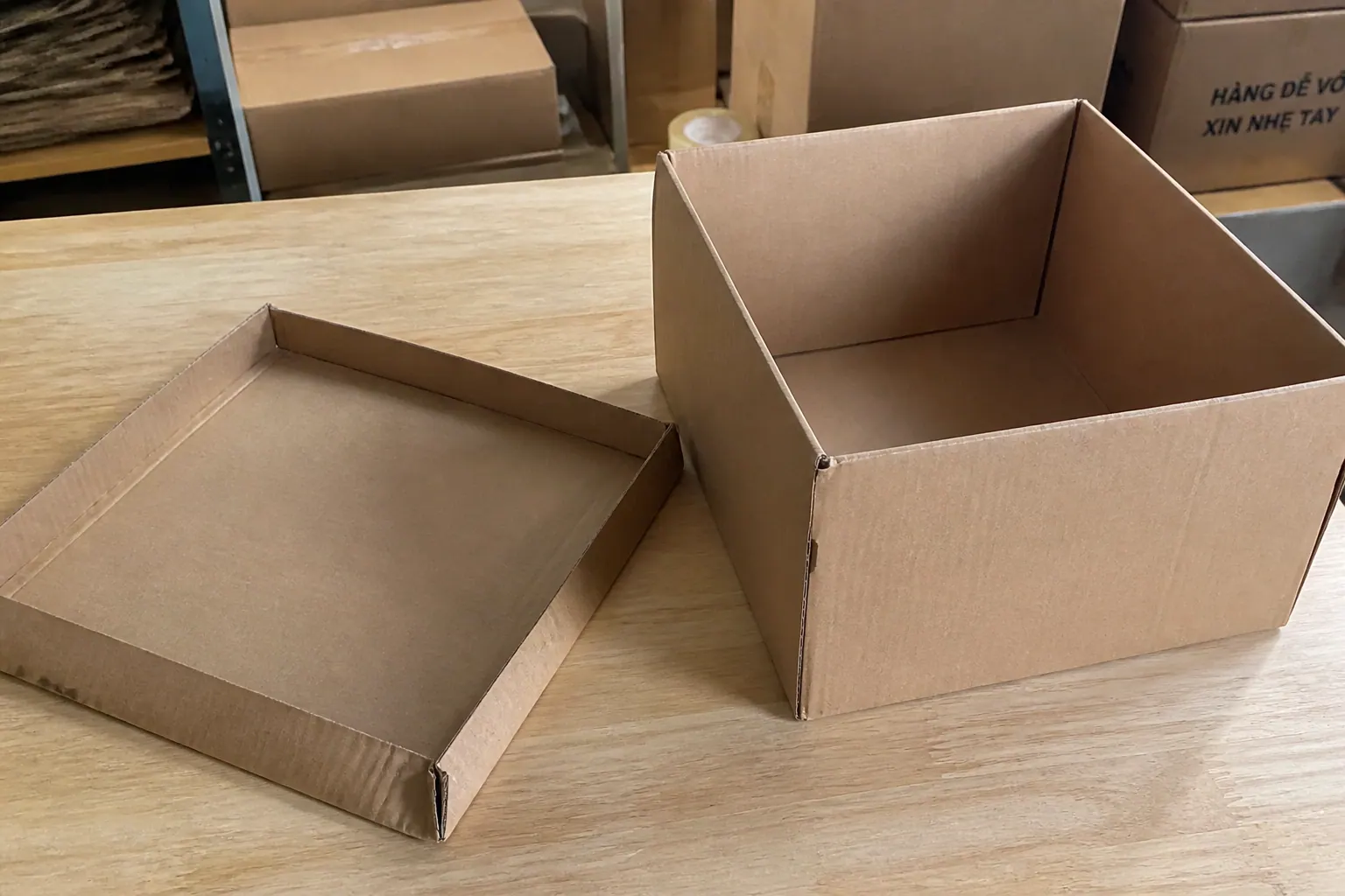 Hạn chế cần cân nhắc | hộp carton nắp rời Hạn chế cần cân nhắc - hộp carton nắp rời