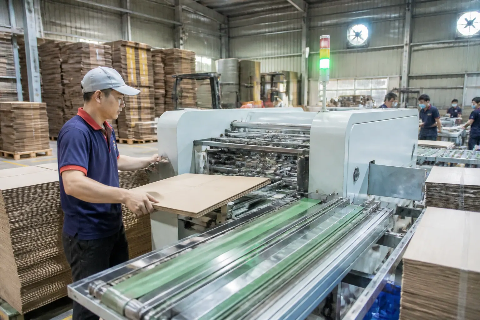 Quy Trình Sản Xuất Hộp Carton Tại Xưởng