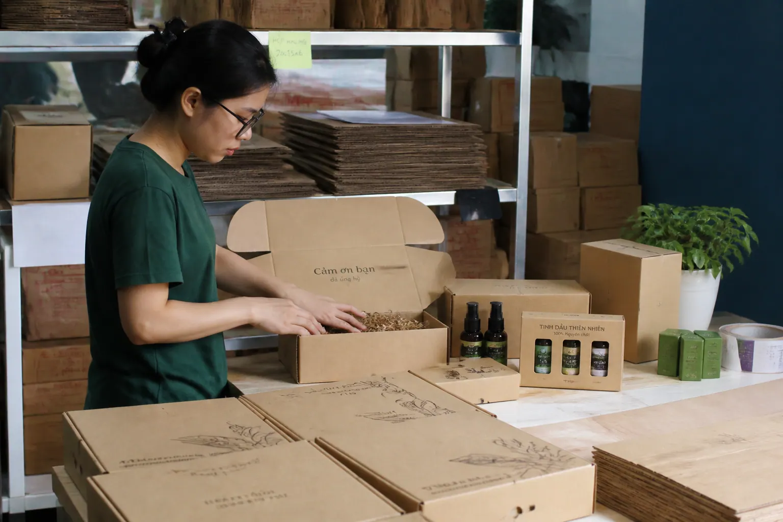 Ứng dụng hộp carton bế khuôn trong chiến lược đóng gói sản phẩm
